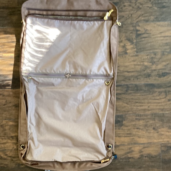 DVF garment bag - Picture 4 of 4